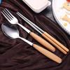 Набор столовых приборов из нержавеющей стали с деревянными ручками - Включает палочки для еды, вилку и ложку для студентов и путешествий на открытом воздухе.