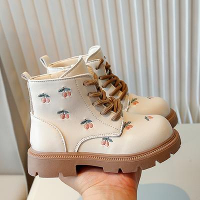 Детские осенние ботинки, модные черные ботильоны для девочек, элегантная повседневная детская обувь из искусственной кожи с цветочной вышивкой и боковой молнией