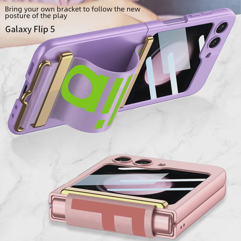 Ультратонкий матовый чехол из твердого пластика с подставкой-браслетом для Samsung Z Flip5 – Модный и противоударный