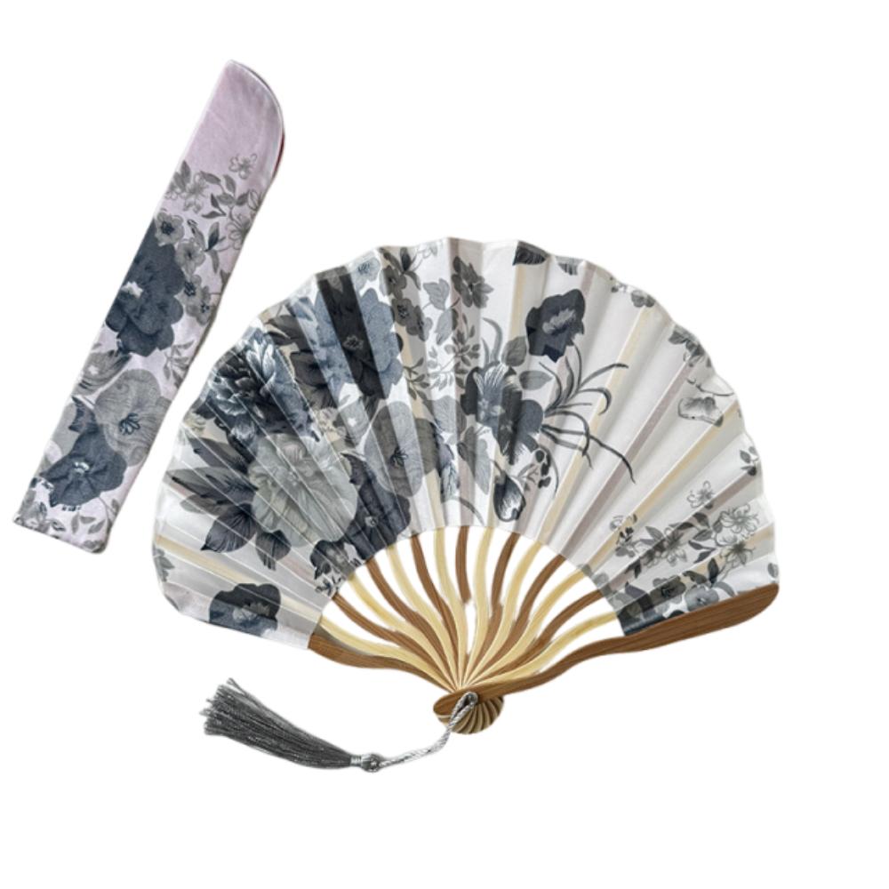 Шелковый складной веер в китайском стиле, классический складной веер с кисточкой, старинный ручной веер, подарок для девушки