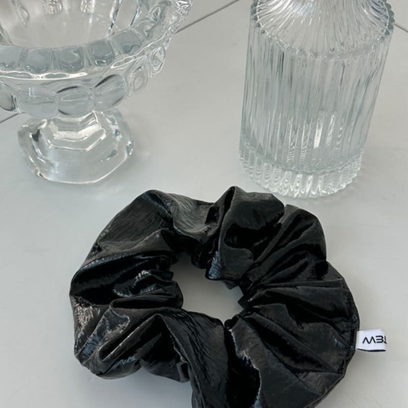 Quartevv Кожаная резинка для волос - 4 цвета