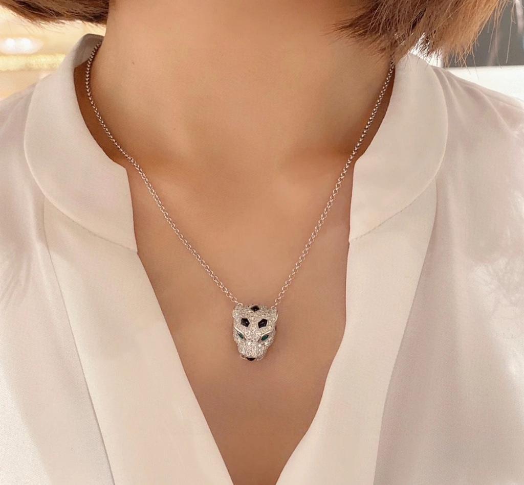 Ожерелье с головой леопарда, усыпанное камнями, изготовлено с высокой точностью, идеально подходит для подарка и повседневной носки, сделано из гипоаллергенного материала