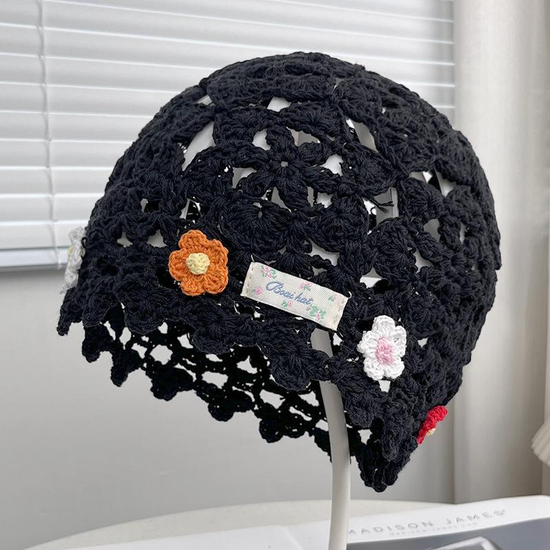 New hollow knitted flower wool hat women's autumn breathable face small pile hat travel versatile bag head hat
