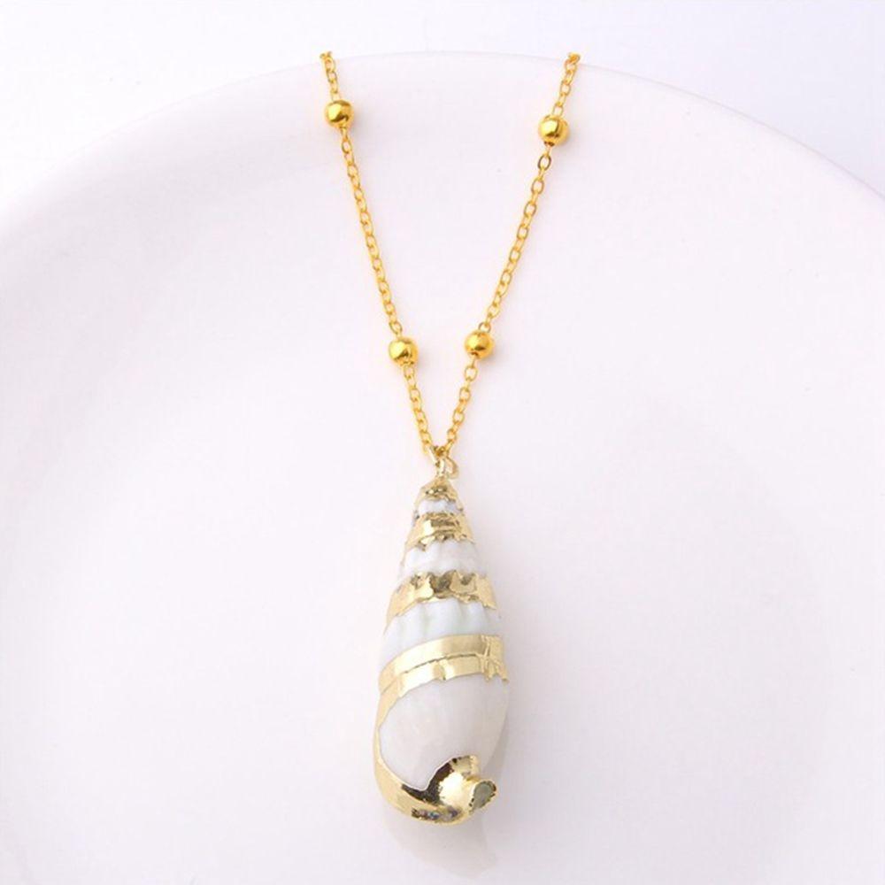 Girls Fashion Sea Cowrie Beach Jewelry Pendant Shell Necklace Conch Shell