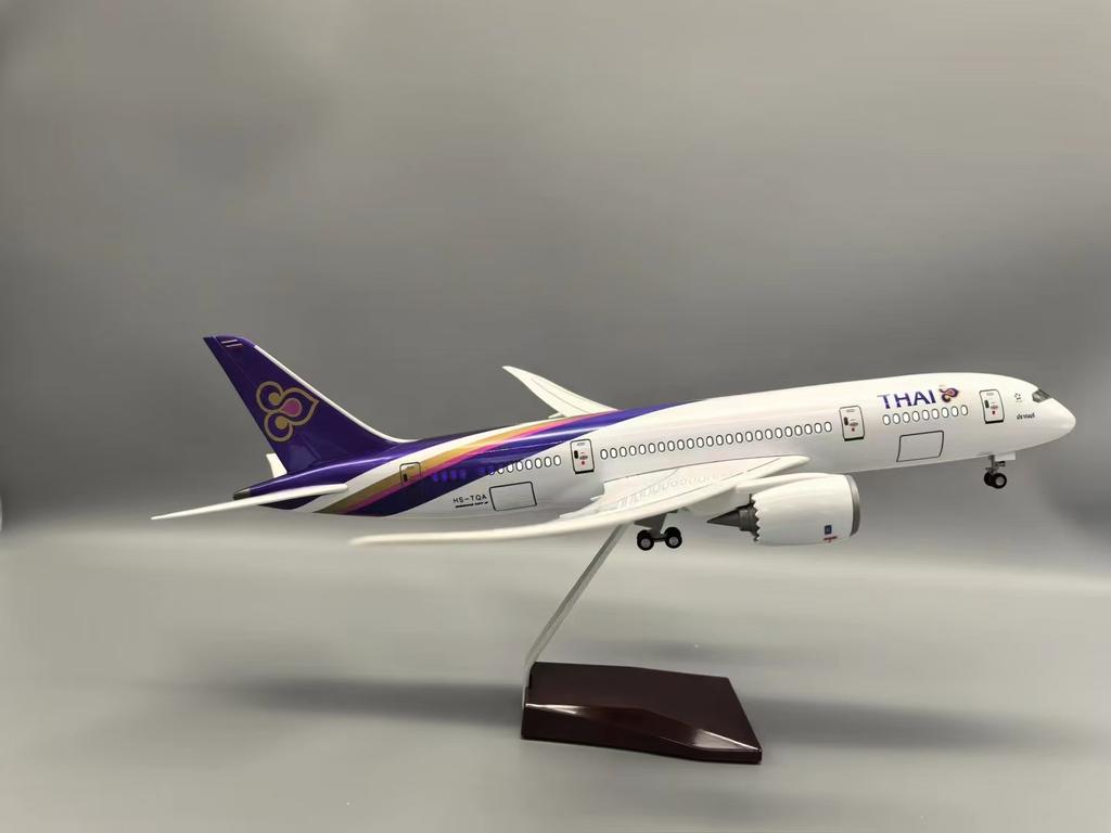 B787 Масштабная литая модель самолета 47 см Thai Airways 787 Модель самолета Модель самолета с шасси для коллекции для украшения