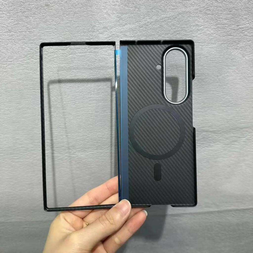 High Quality 600D Carbon Fiber Texture PC Magnetic Case for For Samsung Galaxy Z Fold 8Ultra 7 6 5 Wireless Charge Protect Cover