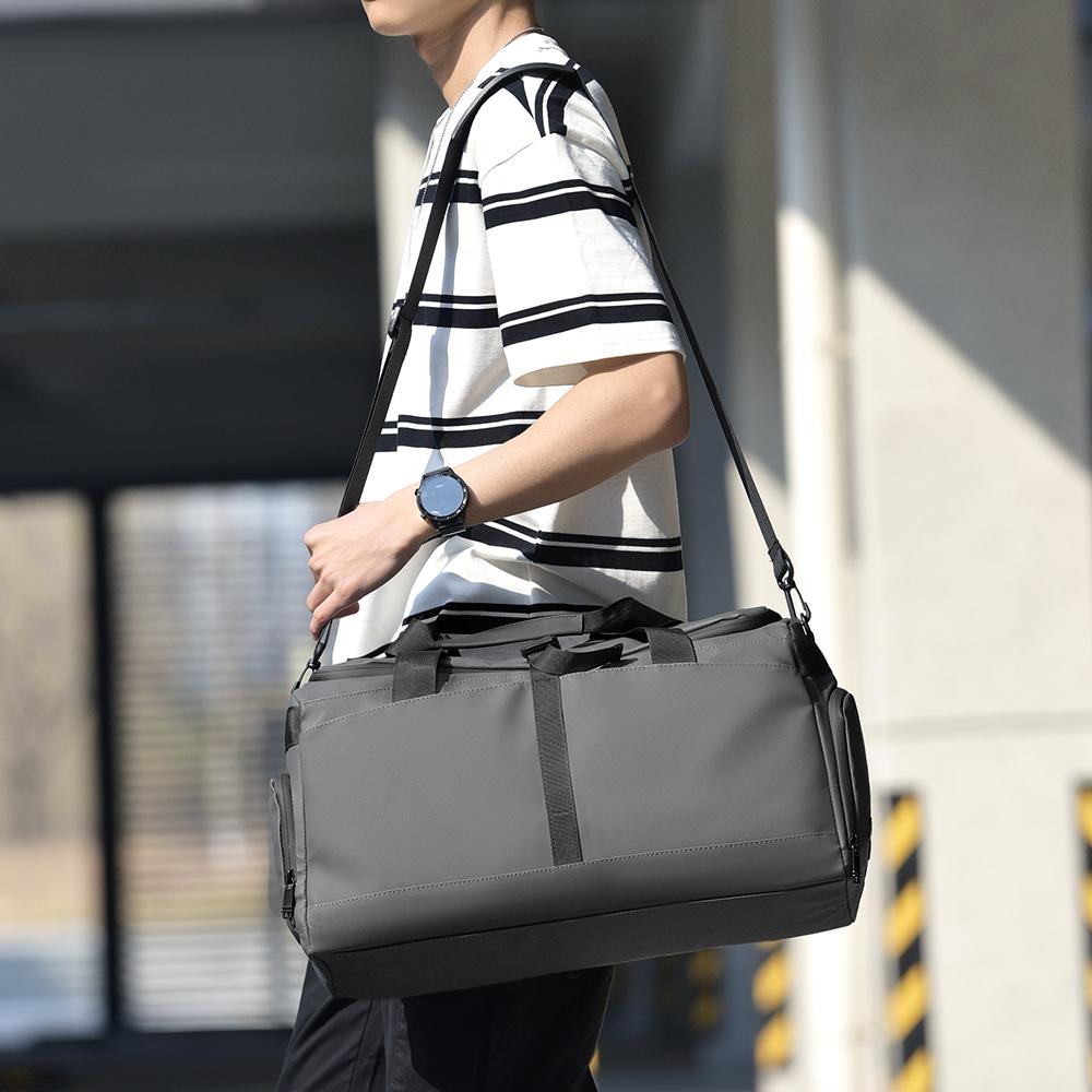 Travel Handbag Men's Large Capacity Shoulder Bag Business Travel Duffel Bag Sports Fitness Bag