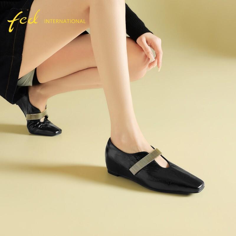 [First layer cowhide] French distressed genuine leather with shallow texture, high-end embellishment, gentle temperament, versatile women's loafers