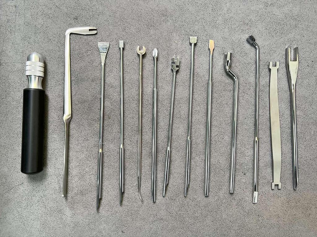 Набор инструментов для настройки и ремонта пианино с механизмом молоточкового действия