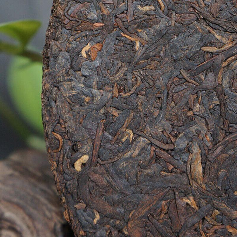 Big Snow Shang Pin Golden Ribbon * Юньнань Сягуань Пуэр, 2017 г., спелый чай Пуэр, 357 г