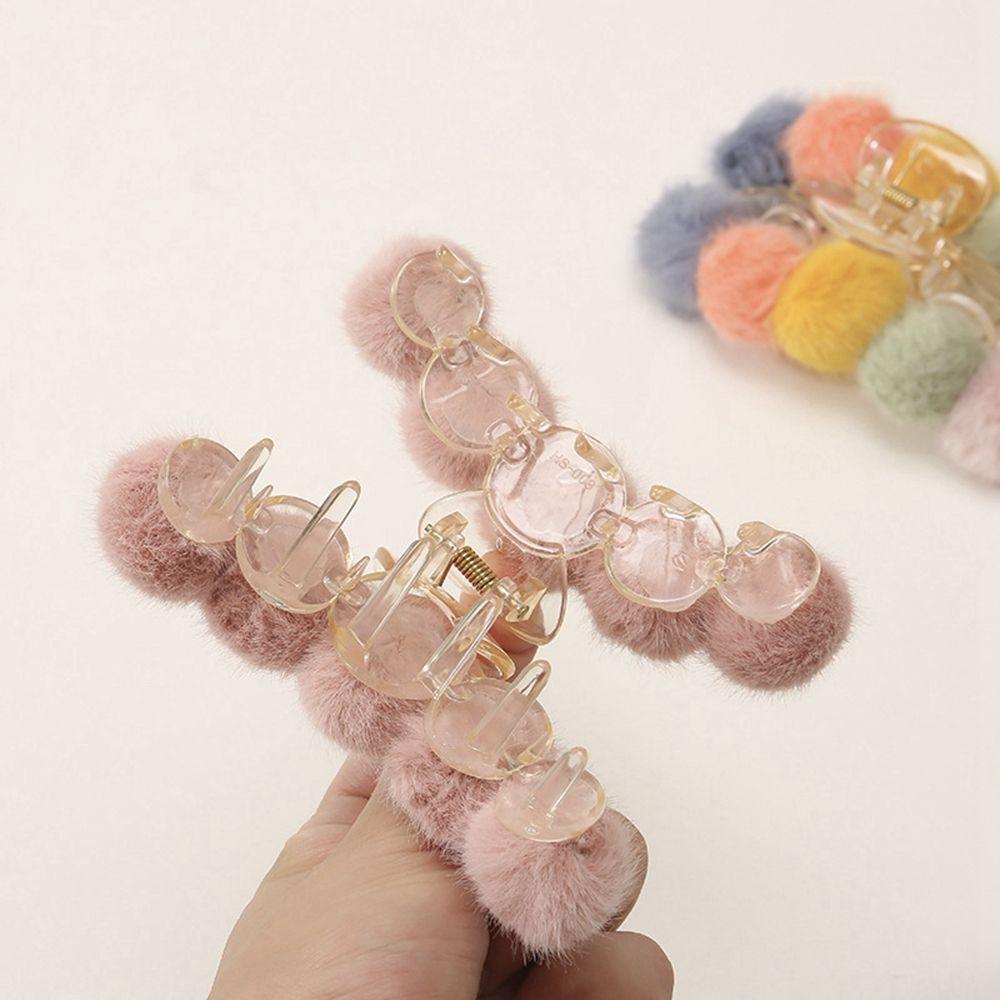 Winter Headwear Korean Style Hair Clip Plastic Grasp Clip Female Hair Accessories Plush Hair Claw