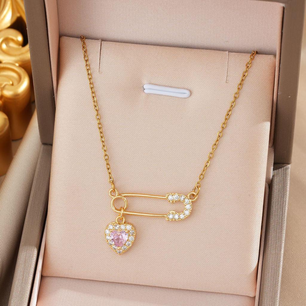 Женское ожерелье с подвеской в виде сердца и булавки из циркона - Роскошная цепочка из титановой стали