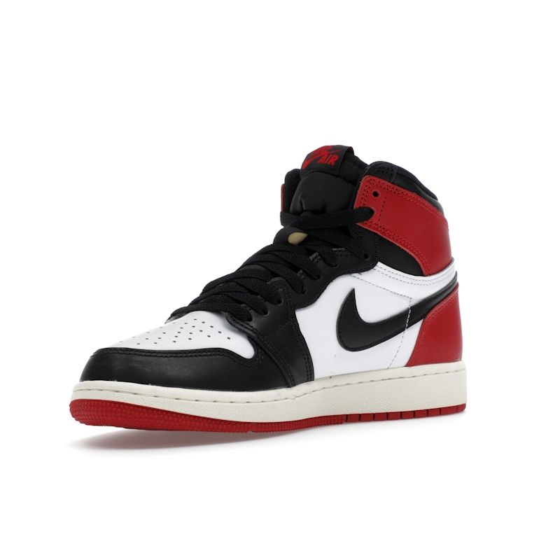 Jordan 1 High OG GS 'Black Toe Reimagined' Подростковые повседневные кроссовки FD1437-106