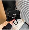 Small Square Bag 2025 New Versatile Casual Fashion Shoulder Crossbody Bag High-end Niche Handheld Kelly Bag