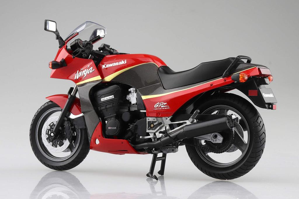 Aoshima Bunka Kyozai Skynet Масштаб Полный Мотоцикл Kawasaki GPZ900R (АОСИМА) 1/12 Красный/Серый