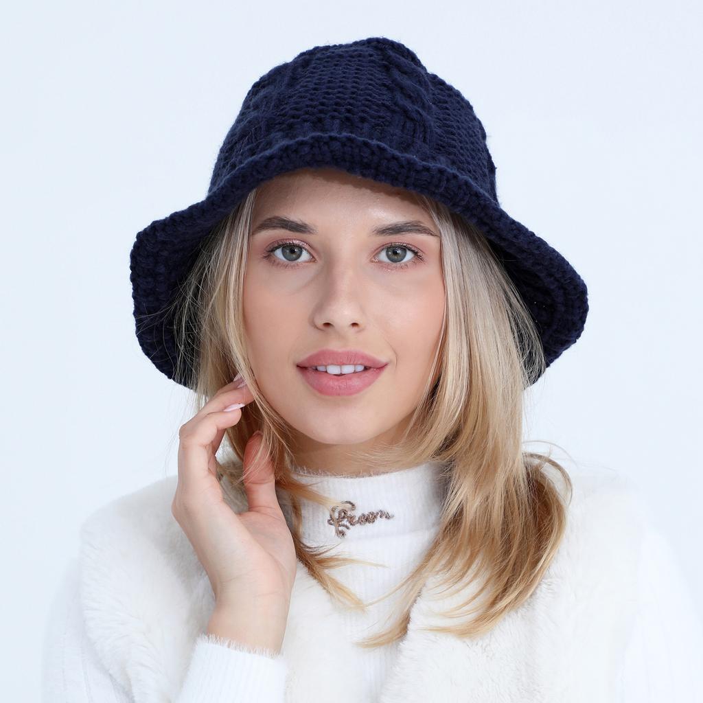 Women's New Twist Pot Hat Autumn and Winter Woolen Hat Student Knitted Hat  Fashionable Warm and Cold Proof Fisherman's Hat