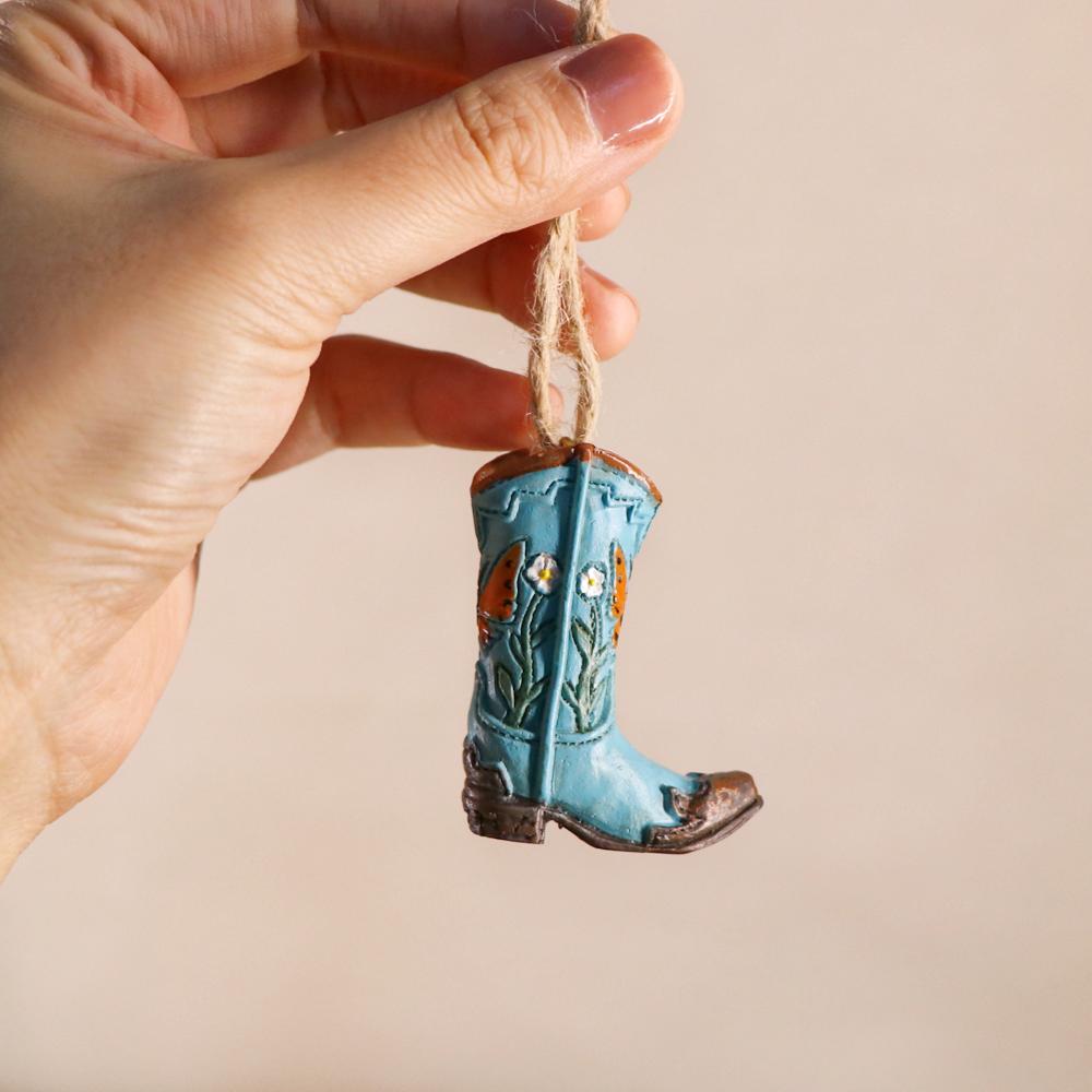 3pcs Christmas Decorations Resin Cowboy Boots Small Figurine Xmas Tree Hanging Ornaments American Style Home Decor New Year Gift