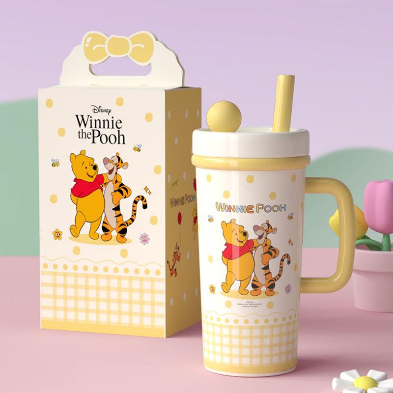 Large capacity cartoon animal mug with lid straw cup gift box water cup high value portable box set gift