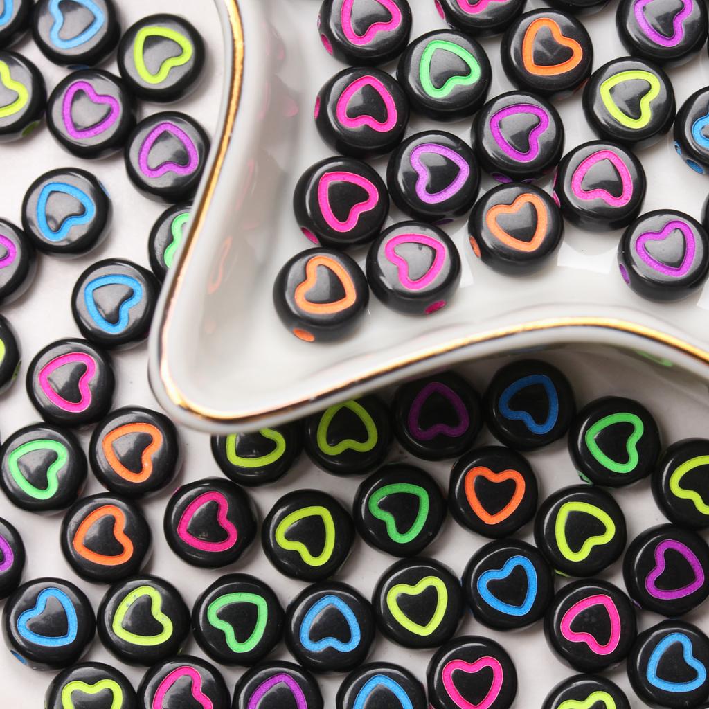 50Pcs Acrylic Keychain Loose Beads Jewelry Making Necklace 6.5mm Flat Round Bracelet DIY Materials Earrings Fashion Spacer Accessories Heart Pattern