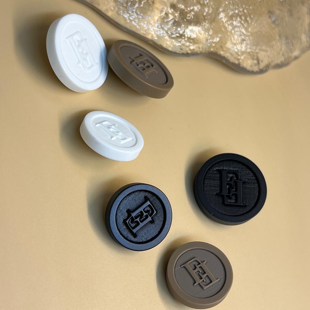 6 шт./лот-роскошный дизайн, черные, белые, кофейные F, круглые пуговицы из смолы с буквами для одежды, швейные аксессуары, декоративная кнопка «сделай сам»