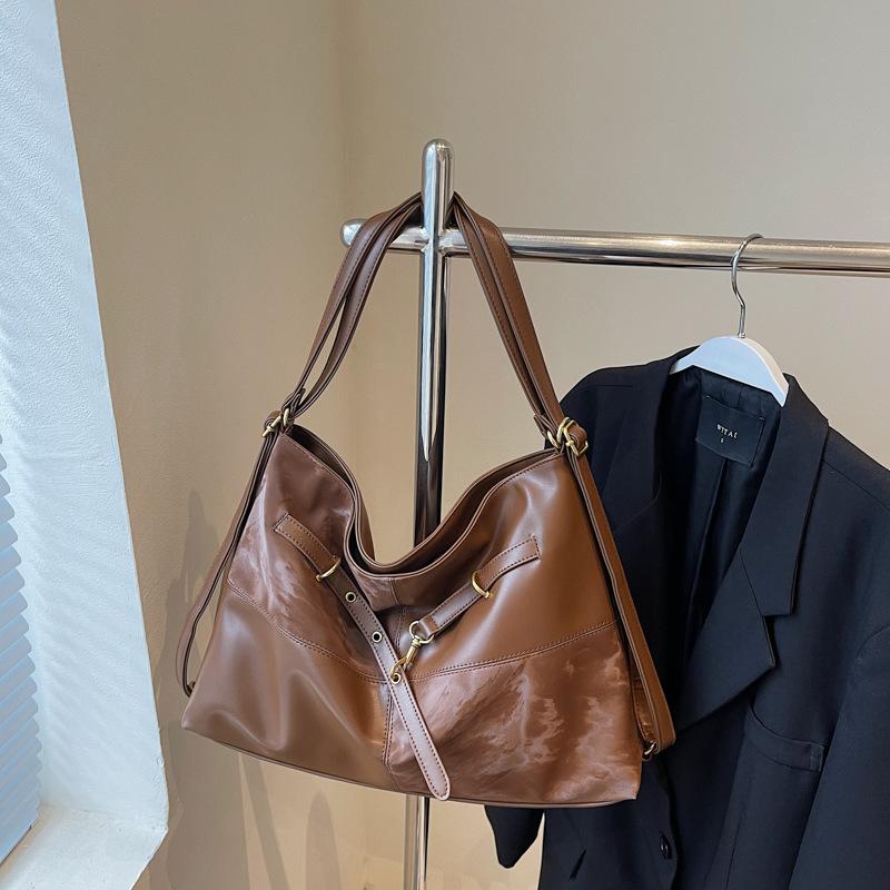 Ретро сумка большой вместимости женская 2025 новая универсальная повседневная сумка-тоут многофункциональный рюкзак для поездок