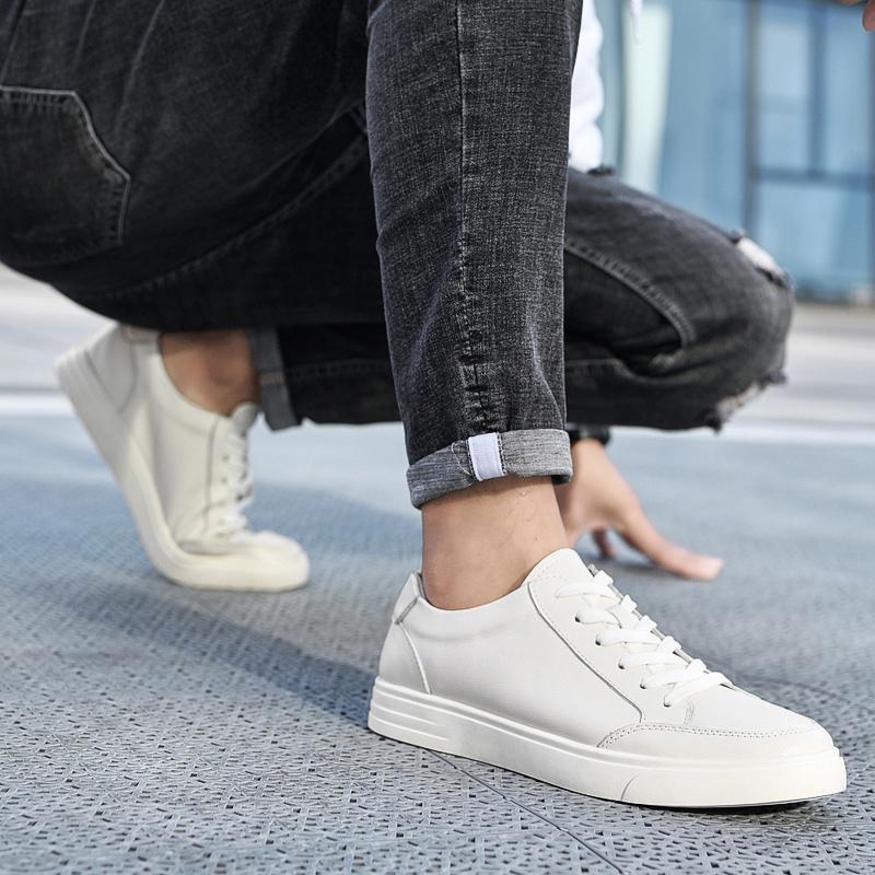 Новые летние белые туфли, высококачественные мужские кроссовки из натуральной кожи, повседневная обувь на шнуровке, высококачественная обувь для скейтбординга класса люкс