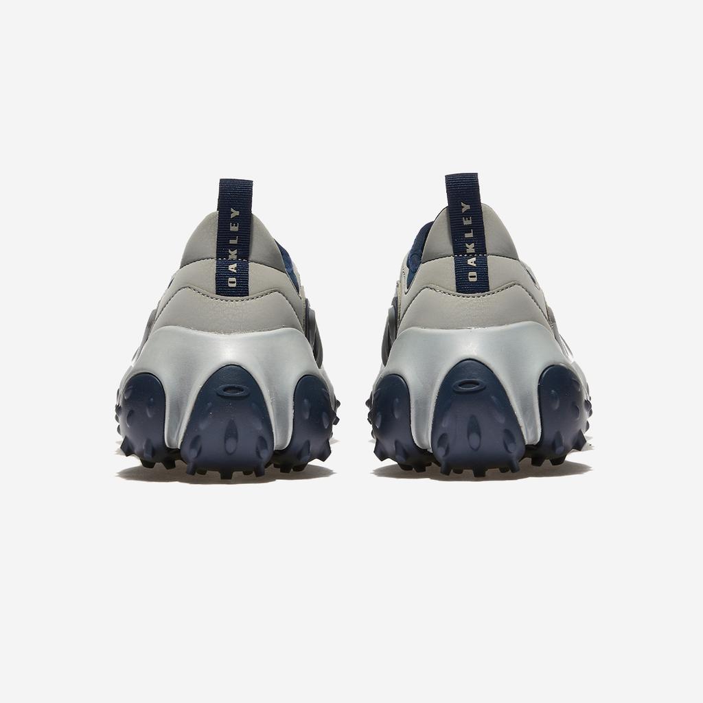 Oakley Значок Edge [FOF100539-CEMENT/NAVY]