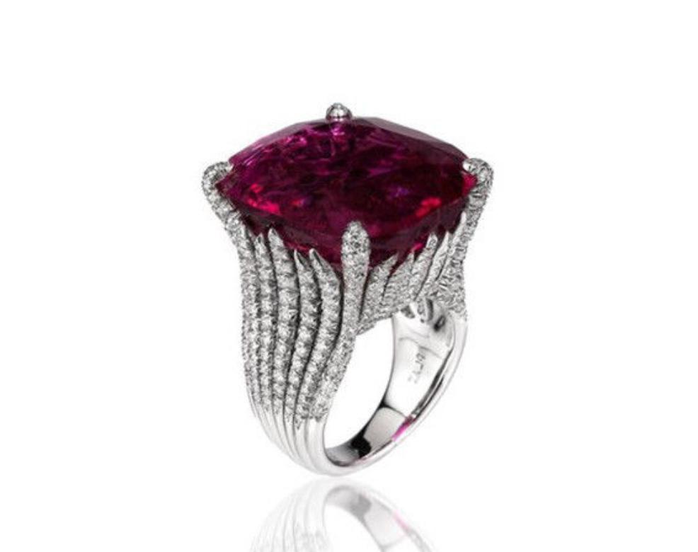 Elegant Ruby Diamond Geometric Ring - Luxurious European & American Style for Women