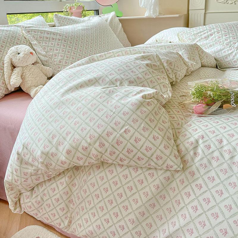 Небольшой комплект из четырех предметов из чистого хлопка с цветочным принтом, хлопковые пододеяльники с девчачьим сердцем, простыни для студентов, односпальная кровать в общежитии, комплект из трех пододеяльников
