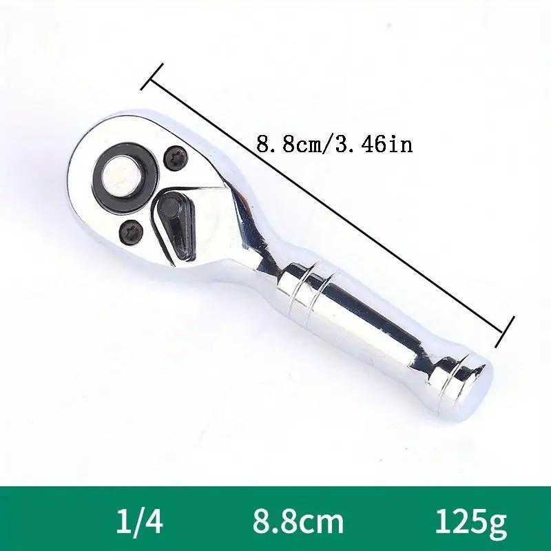 Компактный двухразмерный гаечный ключ с храповым механизмом на 72 зуба и короткой ручкой — быстрый и эффективный инструмент для ремонта автомобиля