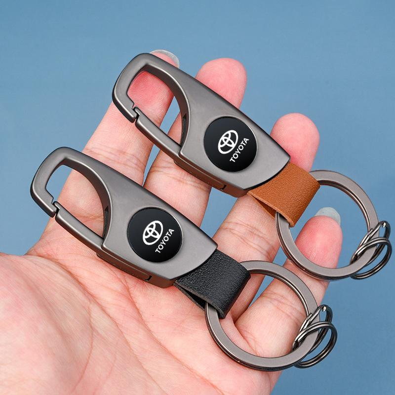 Car Logo KeyChain Keyring Key Holder for Toyota Corolla Prius Land Cruiser Rav4 Yaris Hilux CHR Camry Highlander Prado Accessory