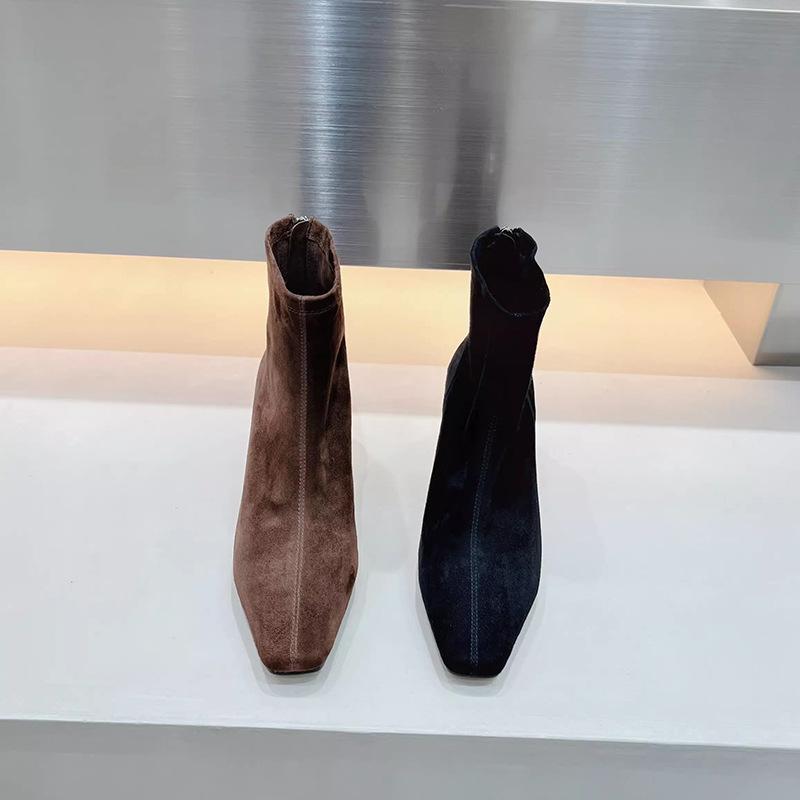 Женская обувь 2024 года, осень и зима, новые матовые короткие туфли-трубы с застежкой-молнией сзади, квадратный каблук и босоножки, модные короткие сапоги на высоком каблуке, бархат