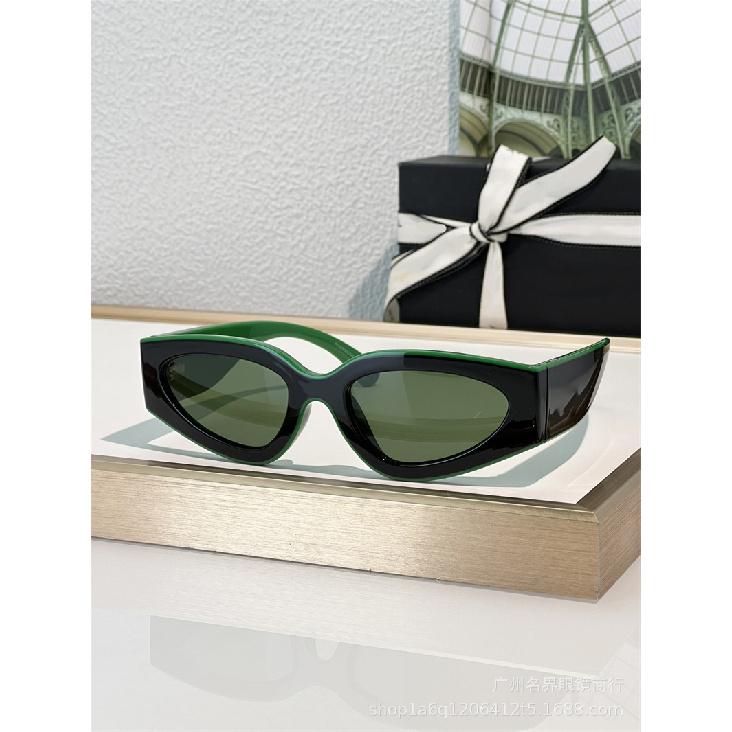 New panda sunglasses, cat-eye black and white sunglasses, slimming and face-covering, recommended by internet celebrities, trendy glasses