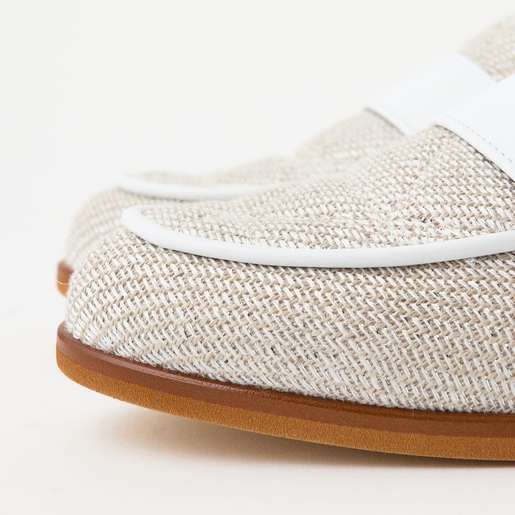 Туфли на низком каблуке, плоские, сделаны в Японии, цвет белый, слоновая кость 133045100011 [Diana] 23,5 см