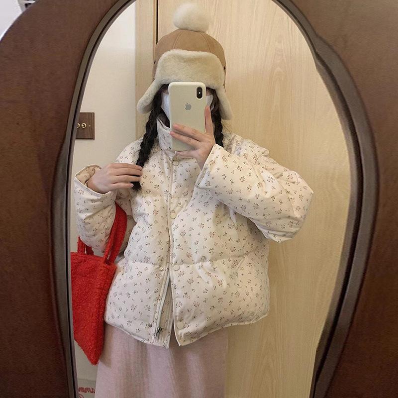 Короткая женская куртка-пуховик с цветочным принтом 2024 года, пасторальная, маленькая, белая, на пуху, куртка из утиного пуха