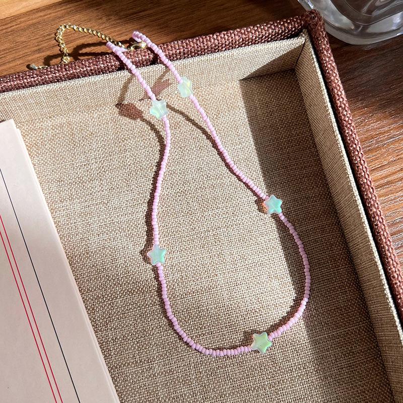 Сладкое дофаминовое ожерелье из бусин: Трендовый чокер с сердечком, цветком и бантом