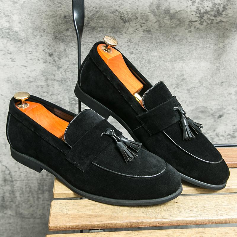 Fashion Spring New Reverse Suede Loafers Men's Luxury High Quality Classic Tassel Casual Shoes Comfortable Shoes Soft Sole Shallow Shoes
