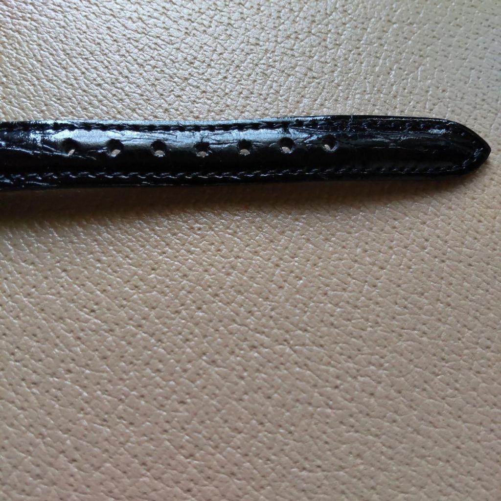 [Б/У] Женские часы Seiko, черный кожаный ремешок