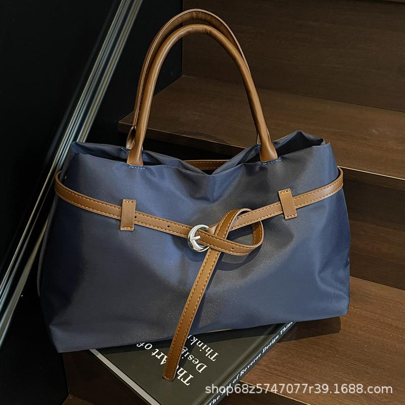 2025 new matte retro texture tote bag large capacity commuter tote bag trendy versatile underarm shoulder bag