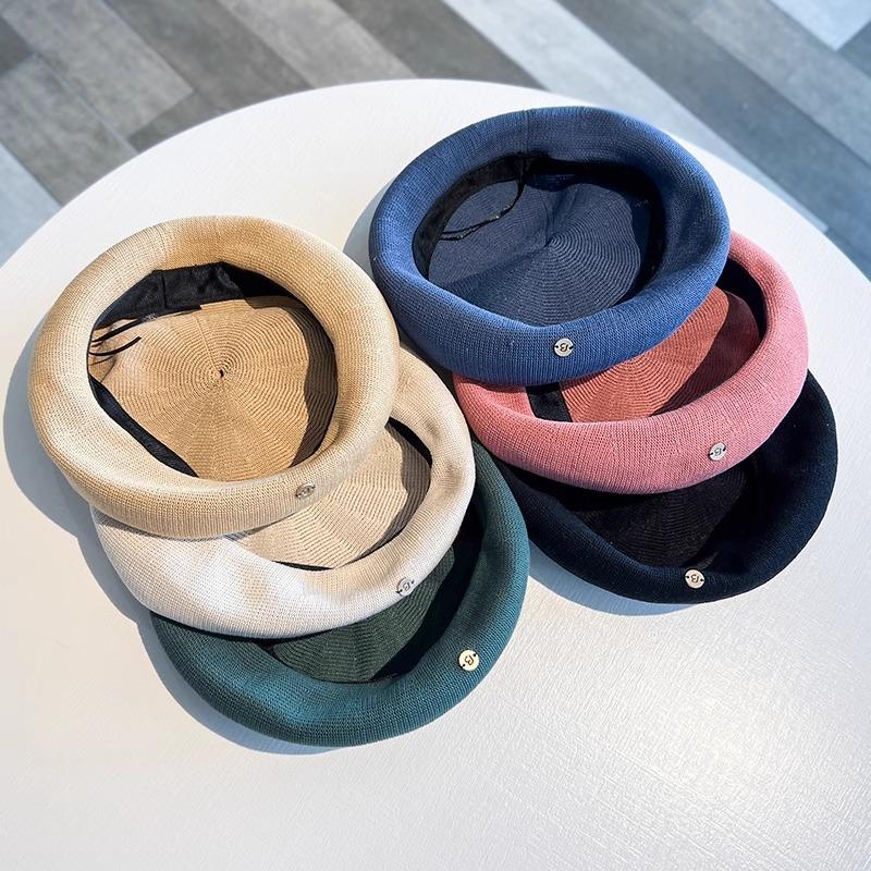 Thin Letter Badge Beret for Women Sweet Breathable Showing Off Face Small Bud Painter Hat Big Head Circumference Hat