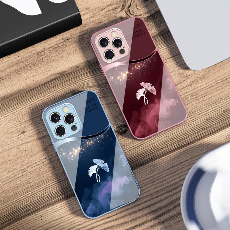 Чехол для телефона из закаленного стекла с листьями гинкго в фиолетовом дыму для iPhone 16 Pro Max 15 Pro 14 13 12 Mini 11 XS M ax XR 7 8 Plu SE 2022