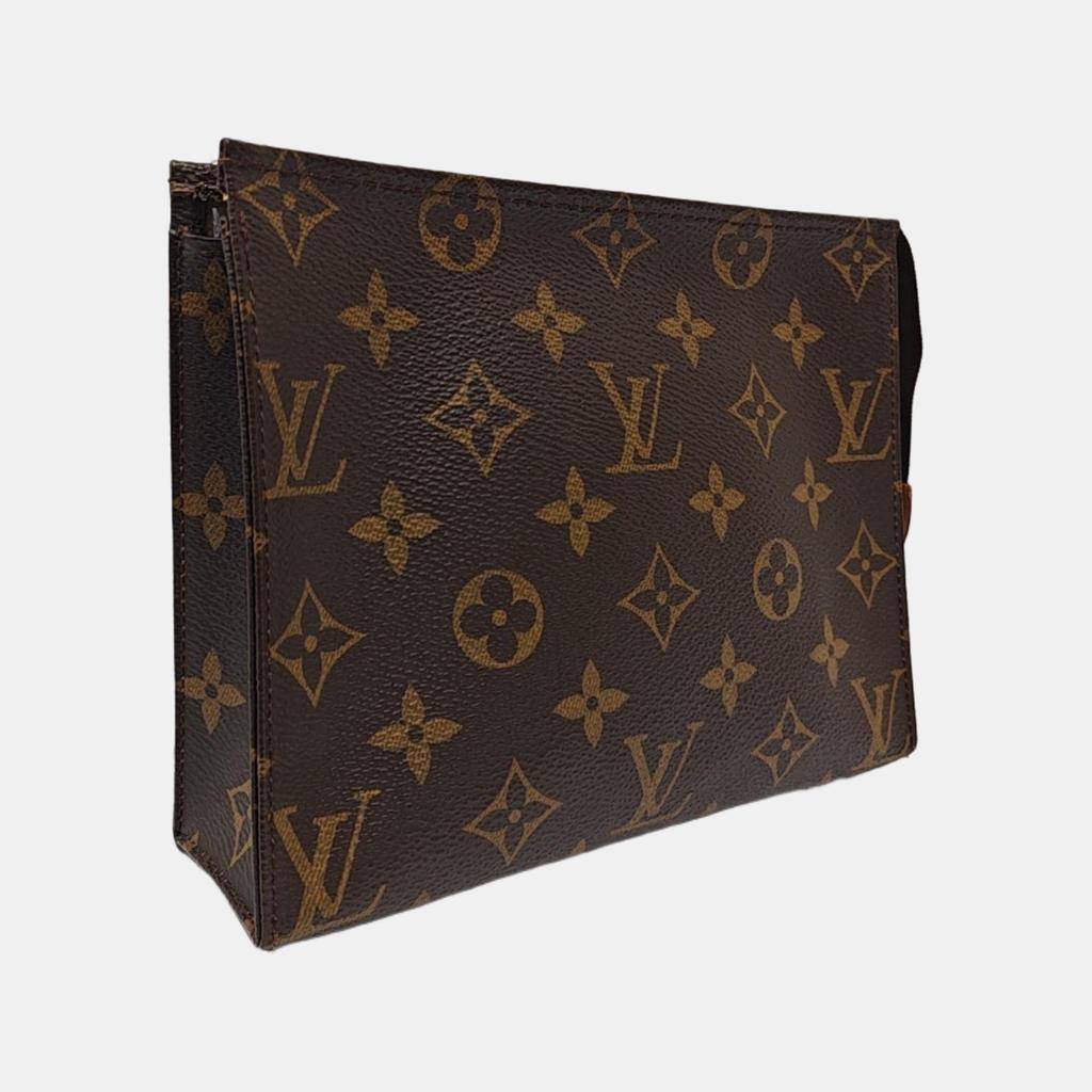 [Pre-Owned] Poche Toilette 19 Classic Monogram Versatile Portable Canvas Toiletry Bag Clutch - Good #5AKDNI
