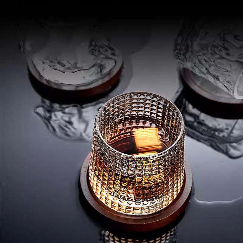 Креативные стаканы для виски, прочная вращающаяся стеклянная посуда, коктейли, вино, бренди, кружка для воды, сока, чая, стакан для вечеринки