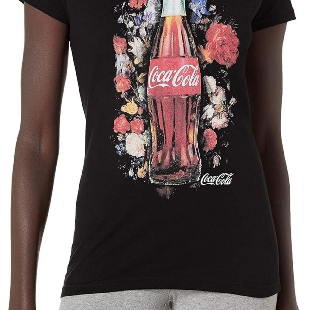 Женская классическая футболка Coca-Cola с графическим принтом в виде бутылки Coke и цветочным рисунком