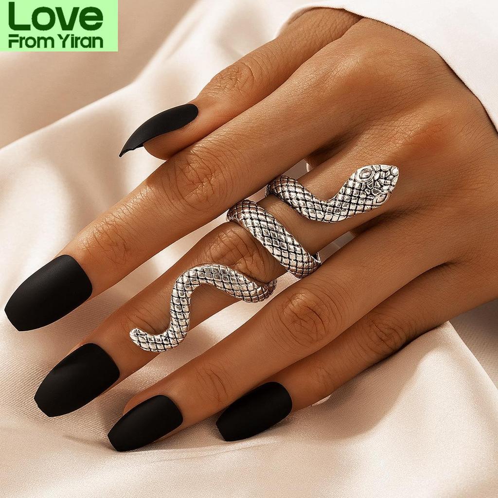 4pcs /Set Vintage Snake Shape Rings For Women Men Gothic Silver Color Animal Exaggerated Metal Alloy Finger Ring Sets Jewelry