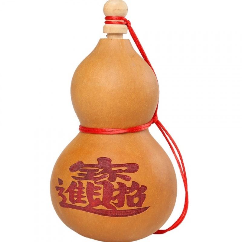 Feng Shui Cinnabar Painted Natural Gourd Pendant for Fortune and Protection