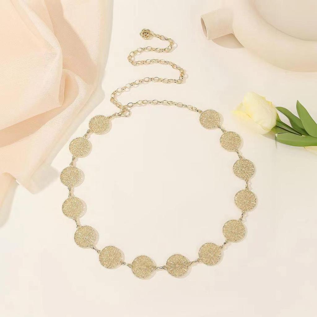 Women's Metal Hollow Circle Waist Chain Belt: All-Match Decorative Accessory for Suits, Sweaters, and Dresses