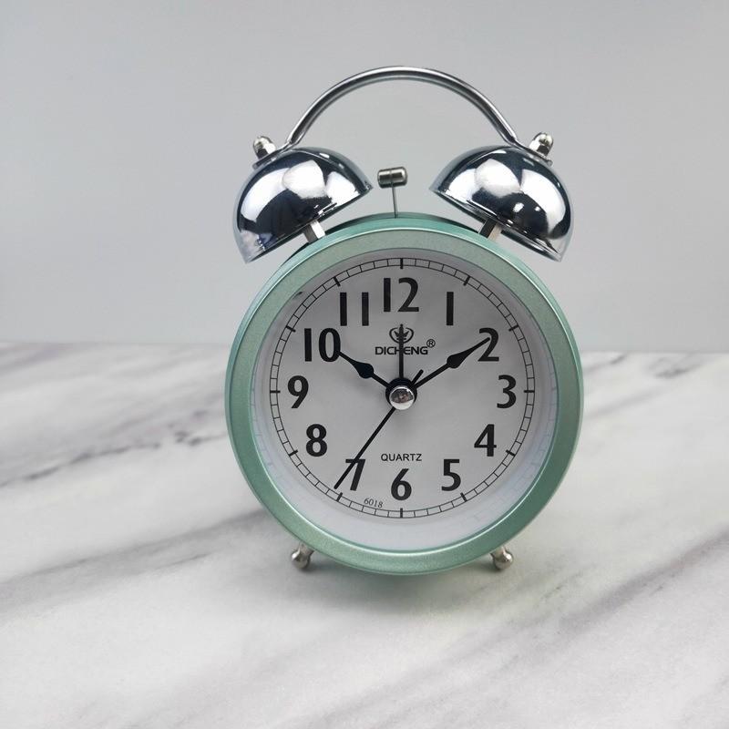 Metal Bedside Alarm Clock With Large Sound And Quiet Function For Home And Dormitory