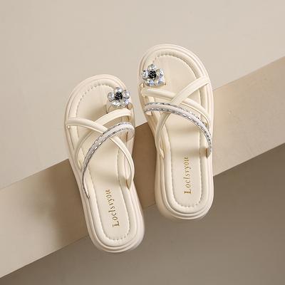 Женская обувь – Сандалии