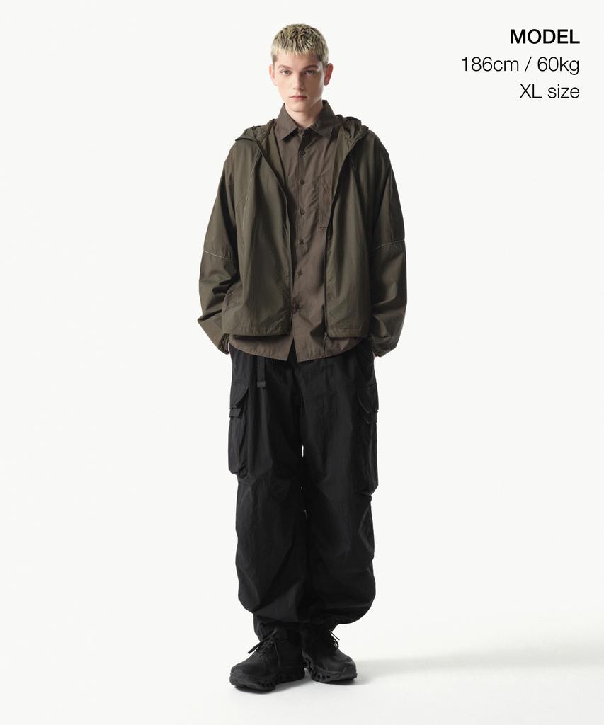 Musinsa Standard [City Leisure] Lightweight Stitch Windbreaker Jacket [Olive Green]